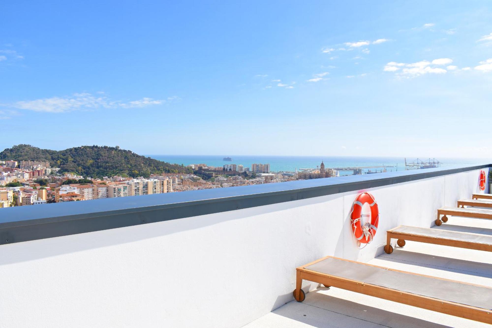 Urban Sky Luxury Flat With Amazing Views In Apartment
