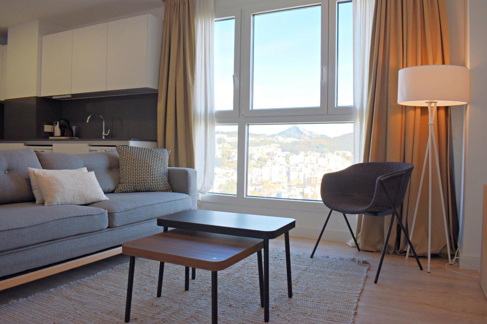Urban Sky Luxury Flat With Amazing Views In Apartment *